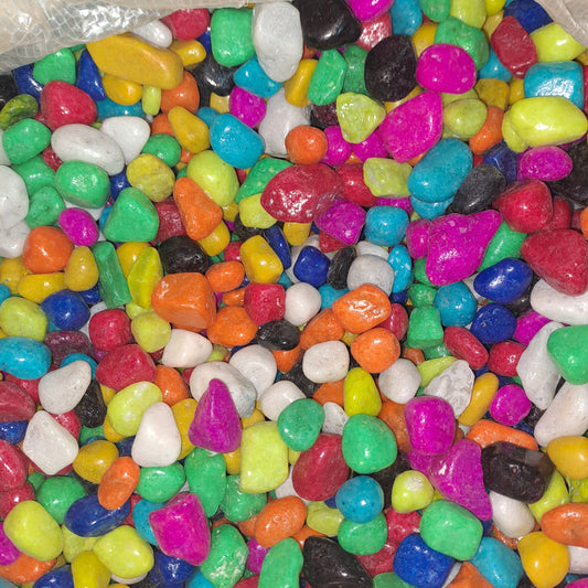 Pebbles Coloured 1 kg